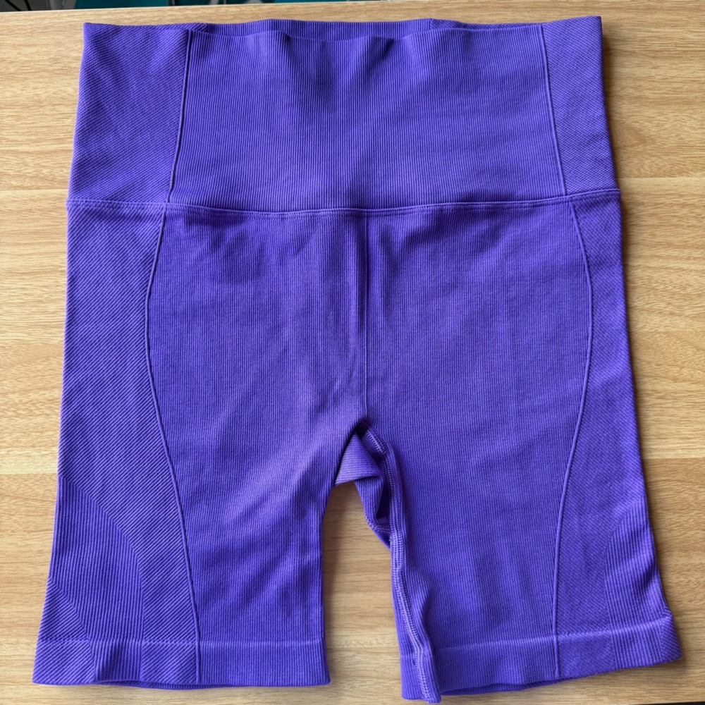 All in Motion Women's Purple Bike Shorts‎